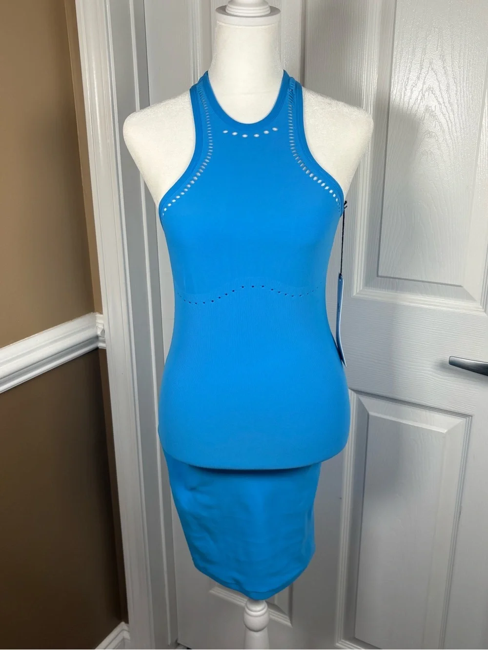 Alo Yoga SEAMLESS OPEN AIR RACERBACK DRESS Blue Size Small NWT A156